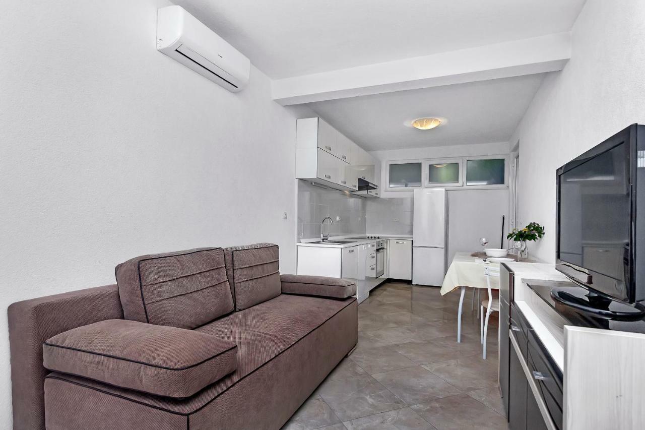 Apartmani Nikola Zastrazisce Ngoại thất bức ảnh