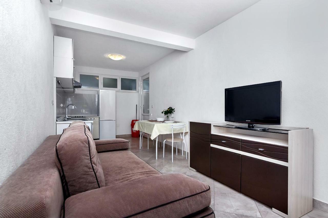 Apartmani Nikola Zastrazisce Ngoại thất bức ảnh