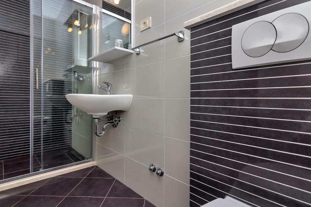 Apartmani Nikola Zastrazisce Ngoại thất bức ảnh