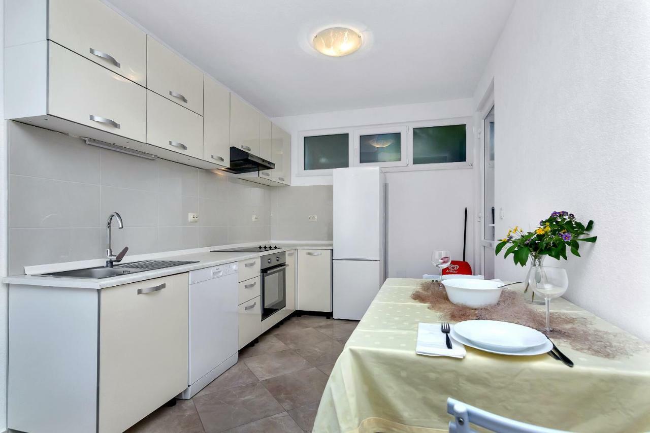 Apartmani Nikola Zastrazisce Ngoại thất bức ảnh